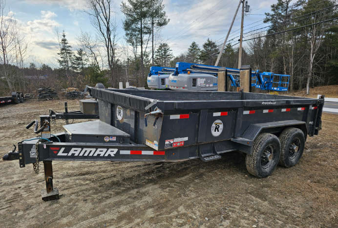 Lamar Dump Trailer